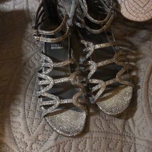 Stuart Weitzman silver glitter gladiator sandals size 7
